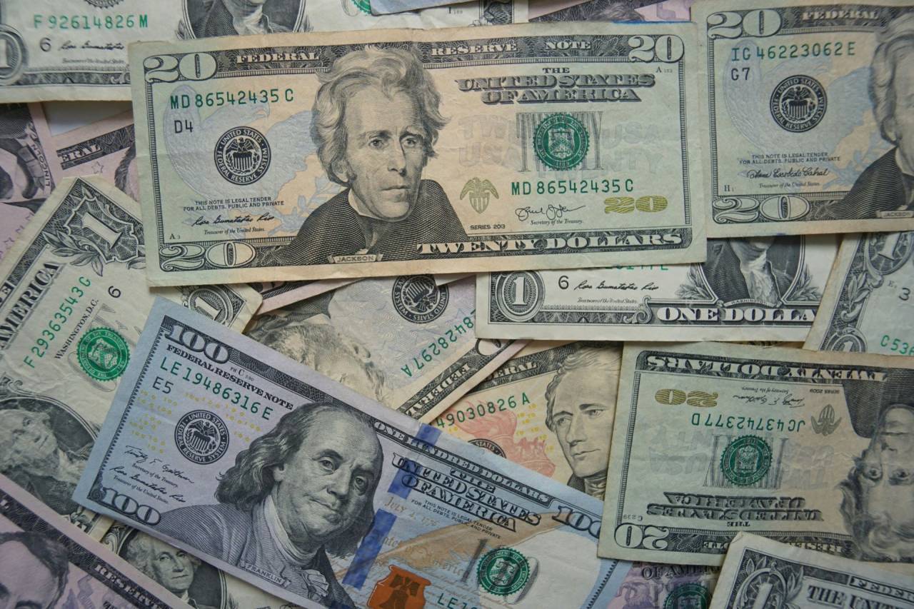 Dólar Hoje Sobe 0,84% a R$ 5,13 com Temor de Sanções EUA - Imagem do artigo original